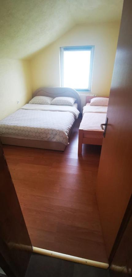 Apartmani Scit Prozor Екстериор снимка
